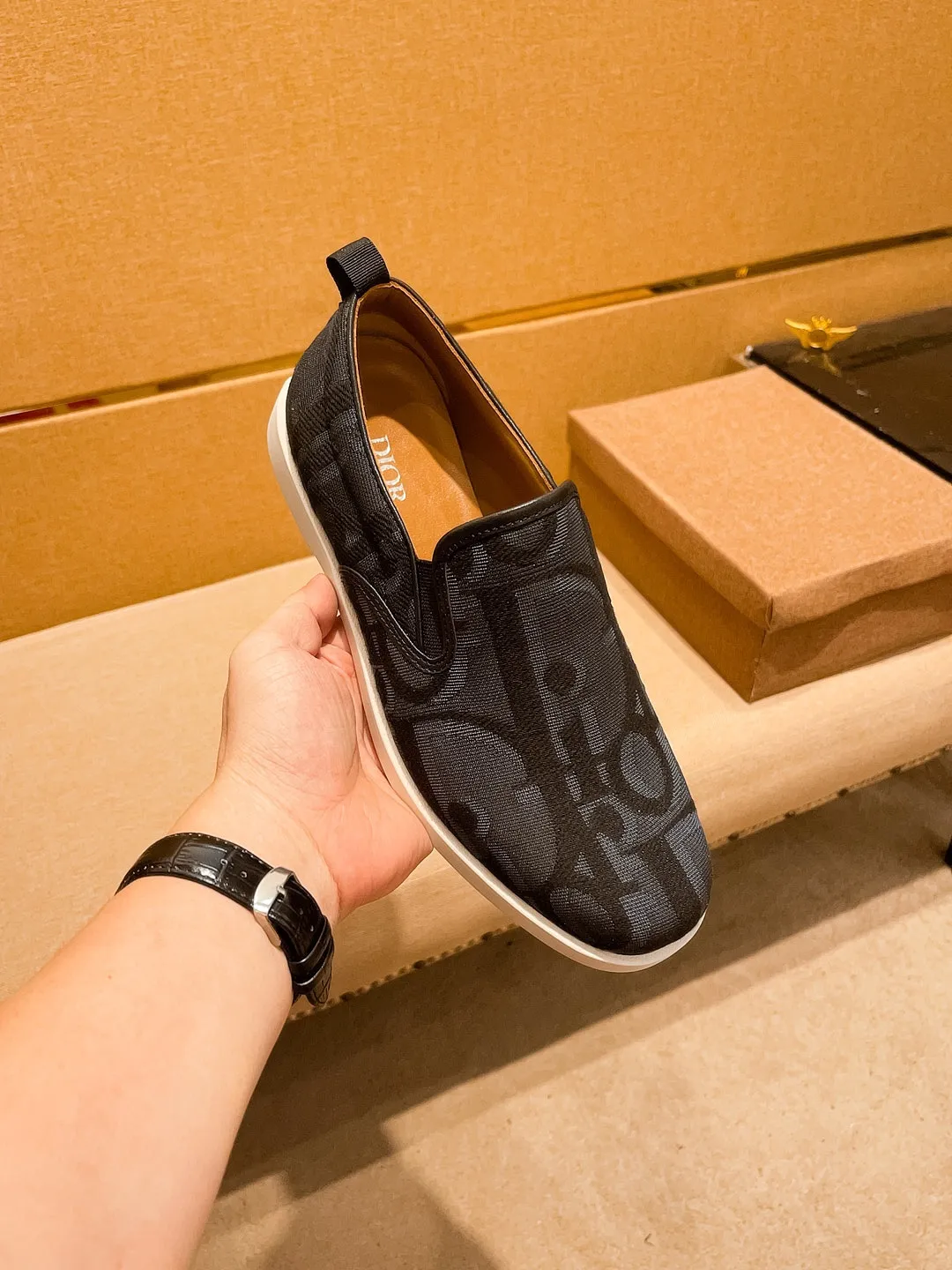 Men's shoes 💰 380💰👍【Dior】🔥🔝High-end brand of men's shoes official website 1:1 latest masterpiece: the upper is made of Italian official website original special technical cloth fabric 🔥original comfortable and breathable lining➕original designated non-slip outsole🔥making walking more convenient and comfortable! An exclusive new model, a stunning work, a beautiful 1:1 replica [color] compared to the official quality! Create a fashionable personality to set off your uniqueness! A must-have for trendy men! 🔥, sizes: 38-44. color:.     Multiple colors available🔥